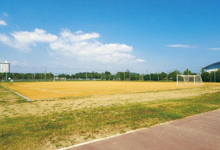 球技場（土）